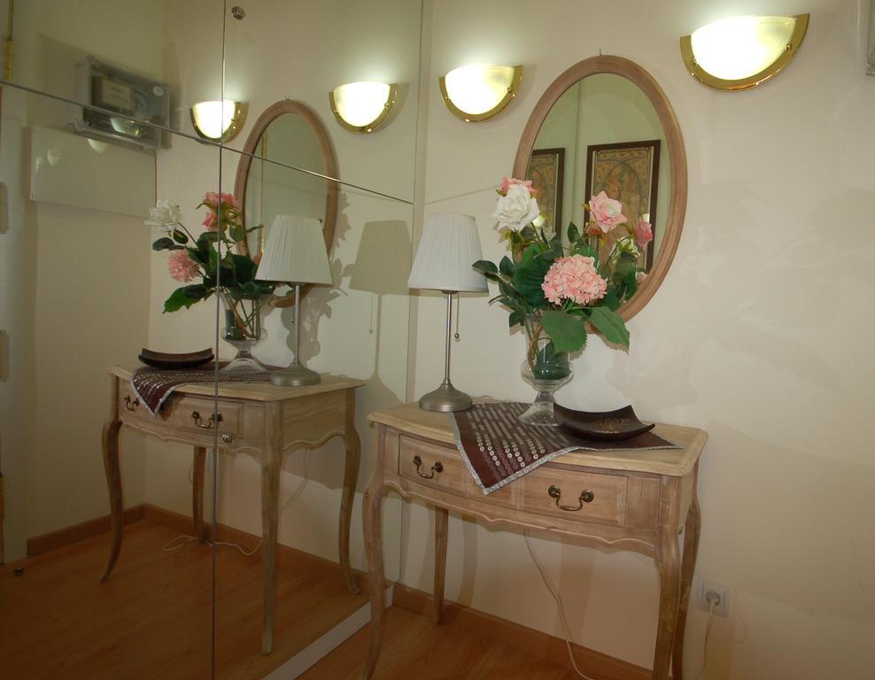 Lets Holidays Centric Apartment In Barcelona Phòng bức ảnh