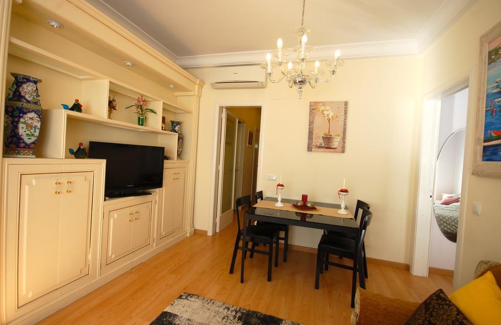 Lets Holidays Centric Apartment In Barcelona Phòng bức ảnh